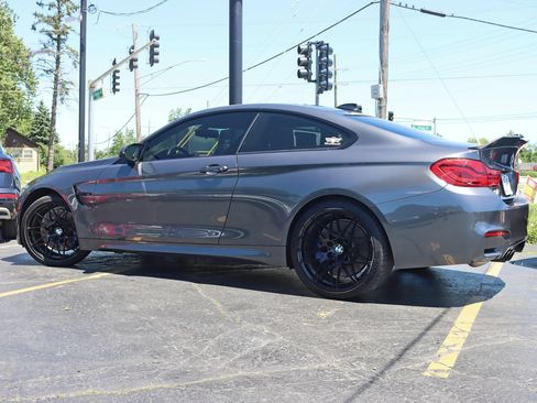 Used 2018 BMW M4 Coupe RWD image 12