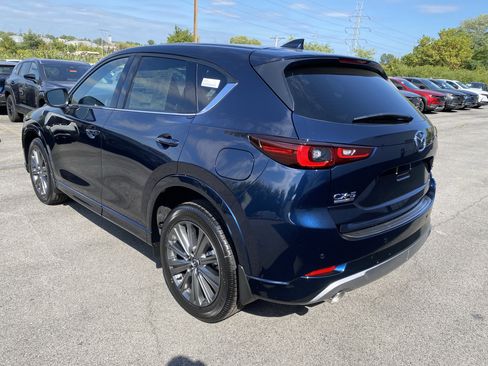 New 2025 MAZDA CX-5 Signature image 5