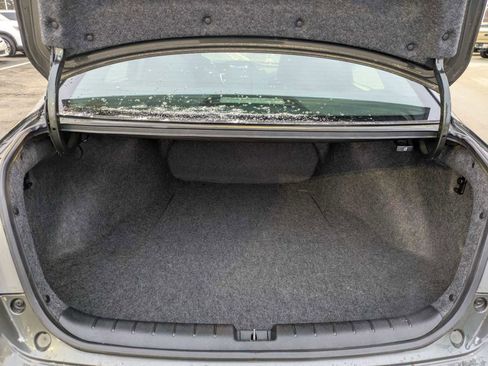 Used 2013 Honda Accord EX image 31