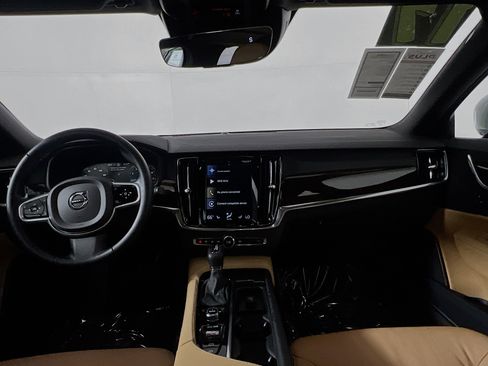 Used 2017 Volvo S90 T5 Momentum w/ Convenience Package image 30