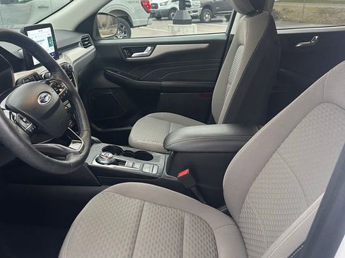 Used 2021 Ford Escape SE w/ Cold Weather Package image 13