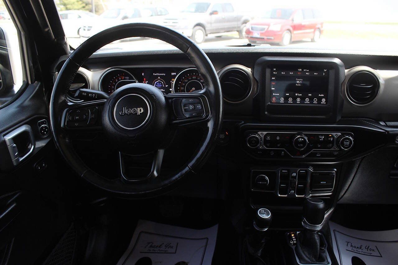 Used 2020 Jeep Gladiator Sport w/ Quick Order Package 24S AWD/4WD image 3