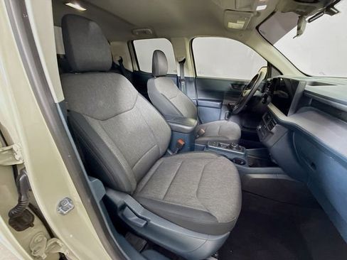 Used 2025 Ford Maverick XLT w/ Black Appearance Package image 24