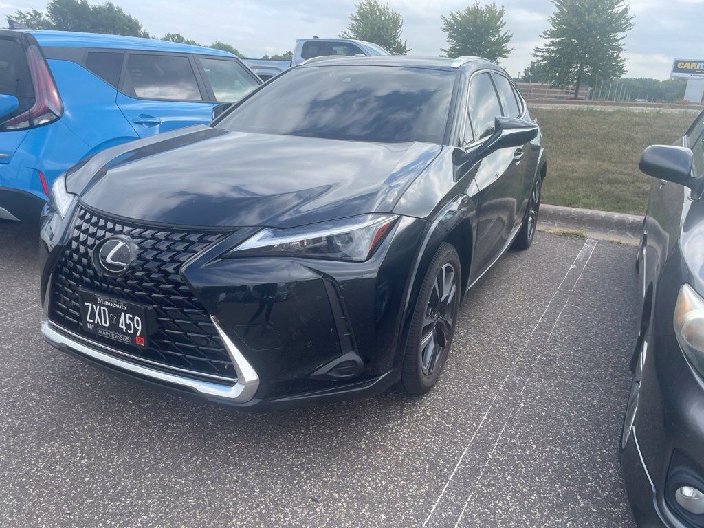 Used 2024 Lexus UX 250h AWD w/ Premium Package image 7