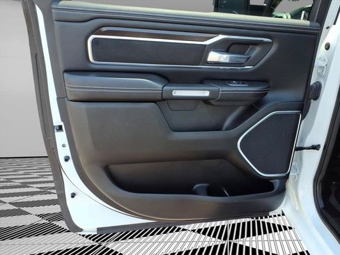 Used 2022 RAM 1500 Laramie AWD/4WD image 24