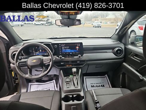Certified 2023 Chevrolet Colorado W/T image 21