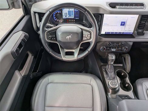 Used 2023 Ford Bronco Everglades AWD/4WD image 18