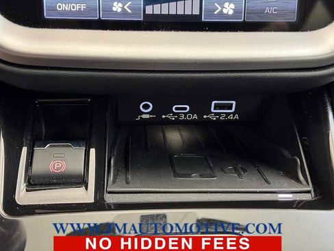 Used 2023 Subaru Legacy Limited image 37