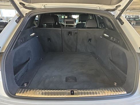 Used 2023 Audi e-tron Chronos w/ Chronos Package image 15