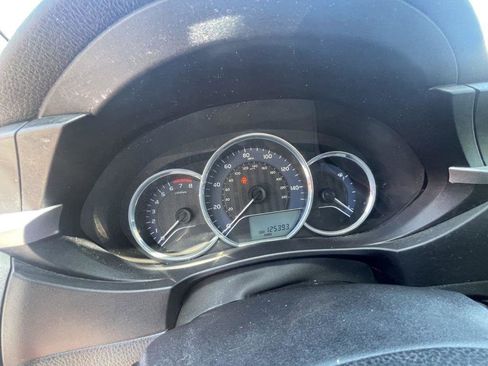 Used 2016 Toyota Corolla LE FWD image 10