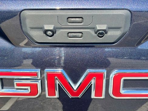 Used 2022 GMC Sierra 1500 SLT image 6