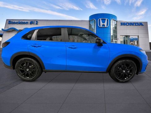 New 2027 Honda HR-V Sport image 8