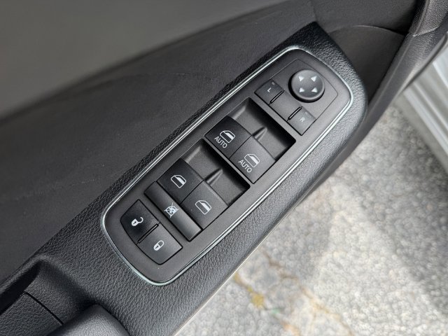 Used 2023 Dodge Charger SRT Hellcat w/ Harman/Kardon Audio Group RWD image 14