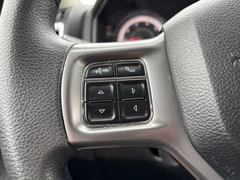 Used 2024 RAM 1500 Classic SLT image 20