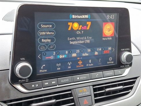 Used 2024 Nissan Altima 2.5 SR image 16