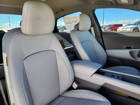 New 2025 Hyundai Ioniq 6 SEL image 14