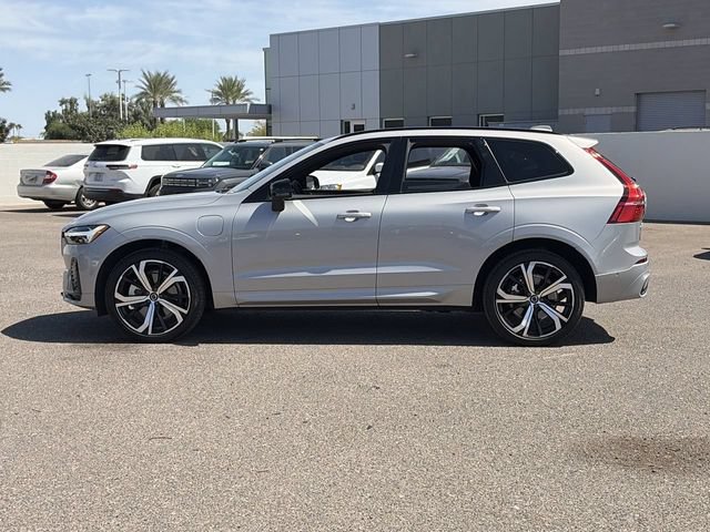 Certified 2025 Volvo XC60 T8 Ultra w/ Protection Package Premier AWD/4WD image 9