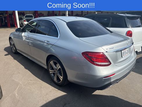 Used 2019 Mercedes-Benz E 300 image 1
