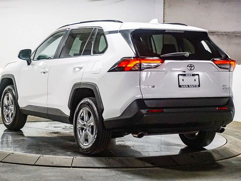 Certified 2025 Toyota RAV4 XLE w/ Convenience Package AWD/4WD image 8