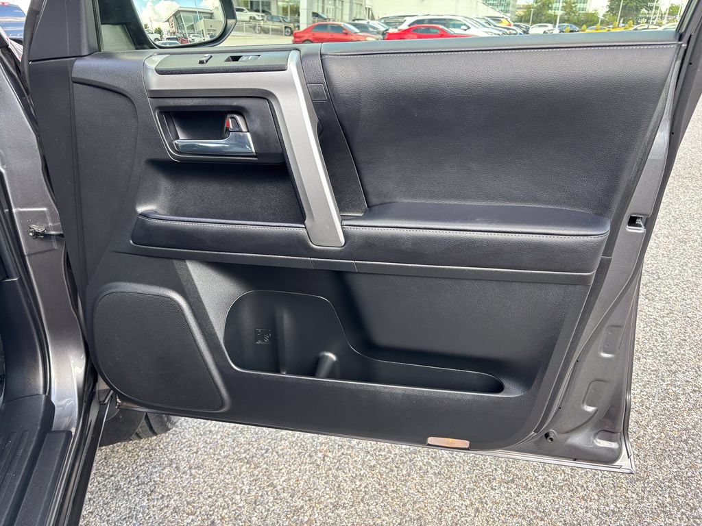 Used 2023 Toyota 4Runner SR5 w/ 4Runner Bronze Package (TMS) AWD/4WD image 41