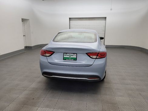 Used 2015 Chrysler 200 Limited FWD image 7