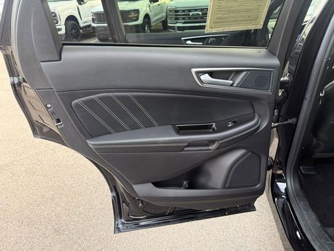 Used 2019 Ford Edge ST w/ Equipment Group 401A image 12