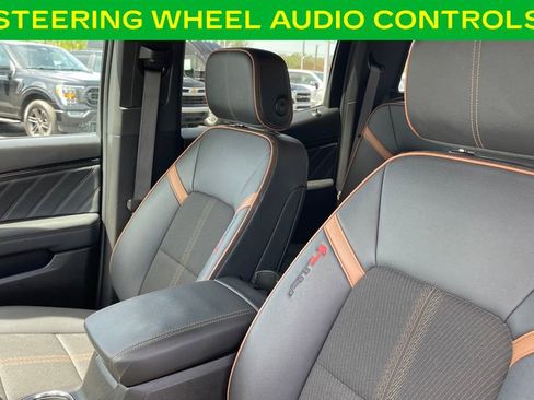Used 2024 GMC Canyon AT4 w/ Canyon Safety Plus Package AWD/4WD image 17