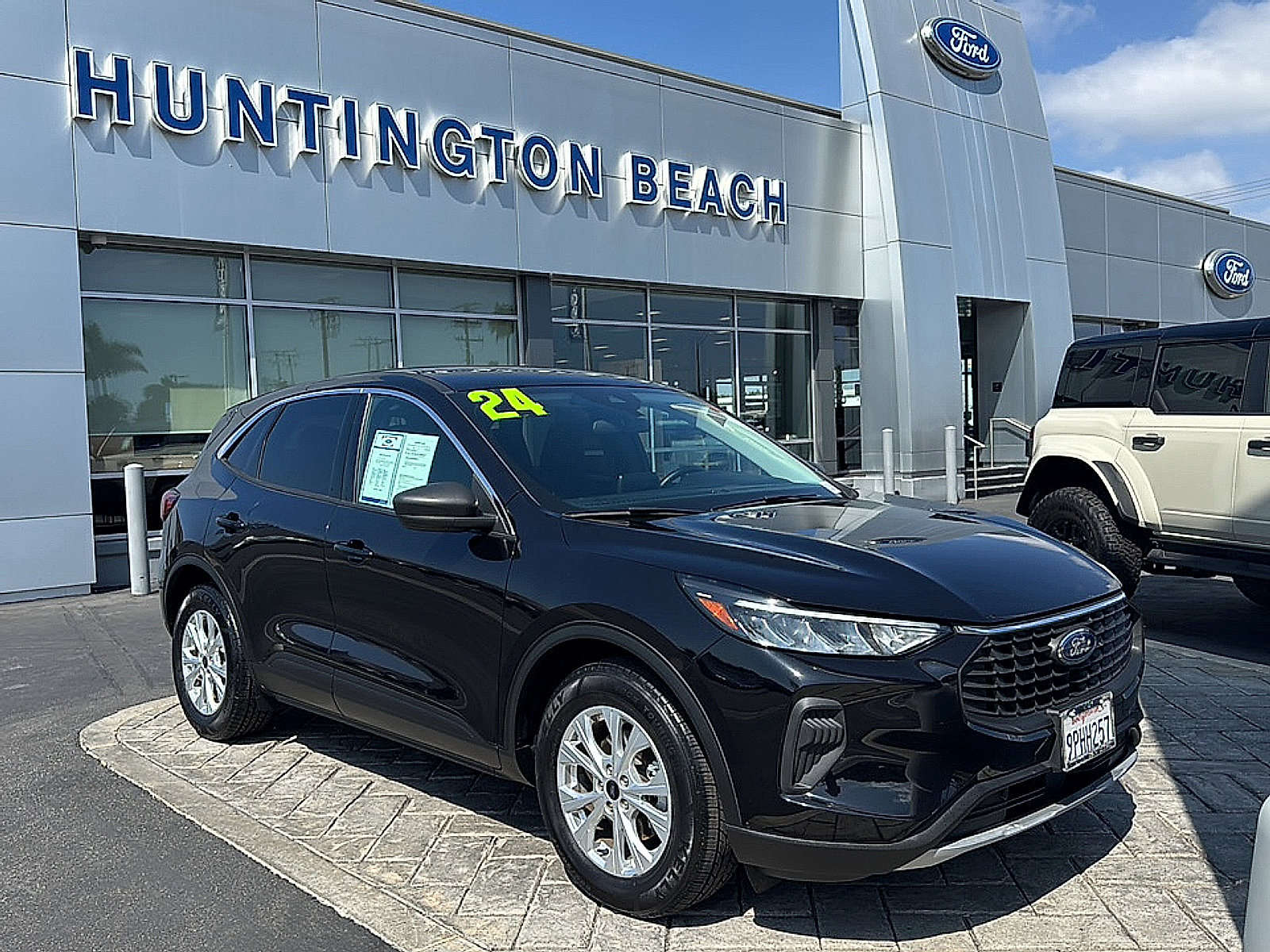 Used 2024 Ford Escape Active FWD image 1