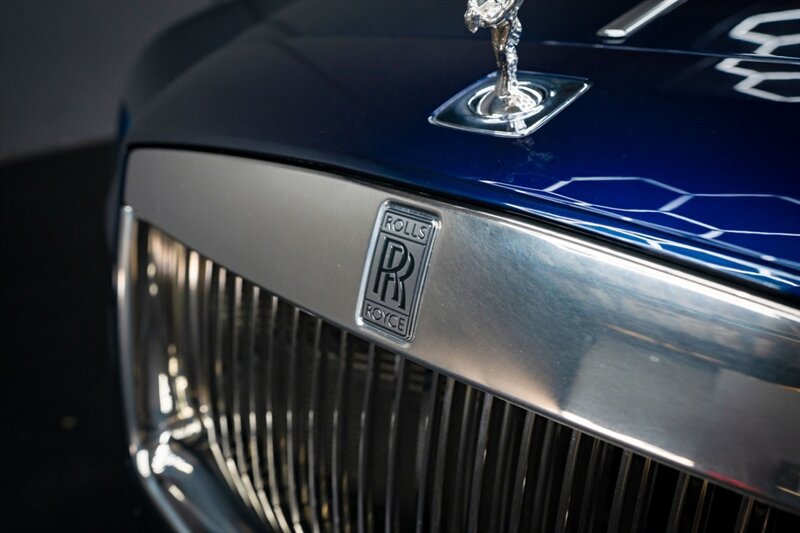 Used 2015 Rolls-Royce Wraith RWD image 11