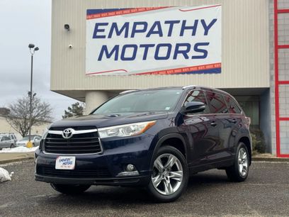 Used 2014 Toyota Highlander Limited w/ Preferred Accessory Package