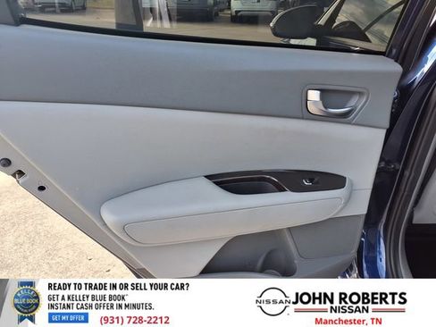 Used 2016 Kia Optima EX w/ Premium Package image 11