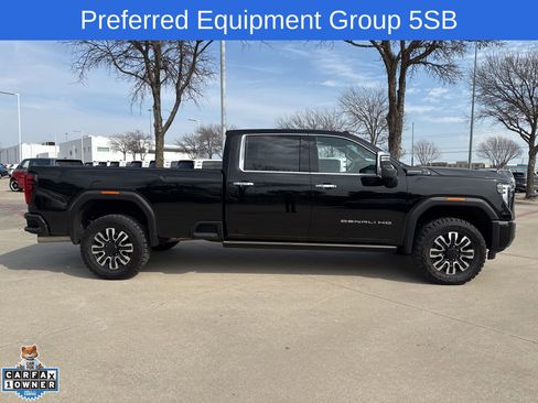 Used 2024 GMC Sierra 3500 Denali Ultimate AWD/4WD image 2