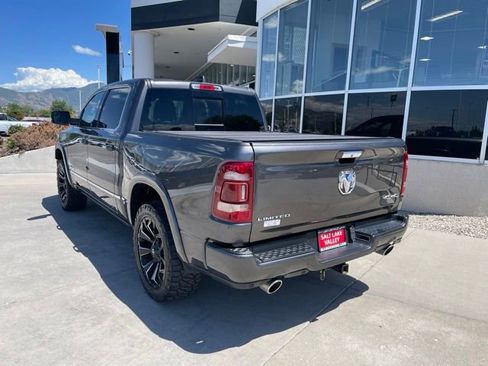 Used 2022 RAM 1500 Limited w/ Body Color Bumper Group AWD/4WD image 4