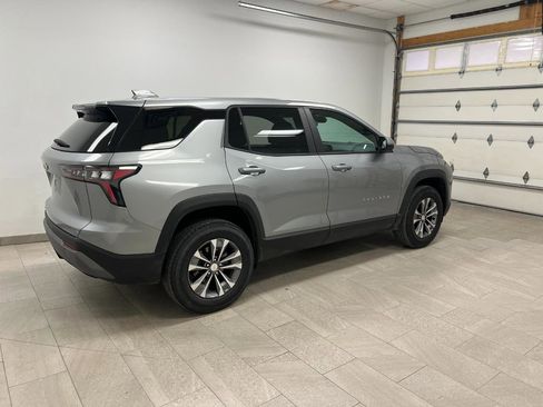 Used 2025 Chevrolet Equinox LT image 14