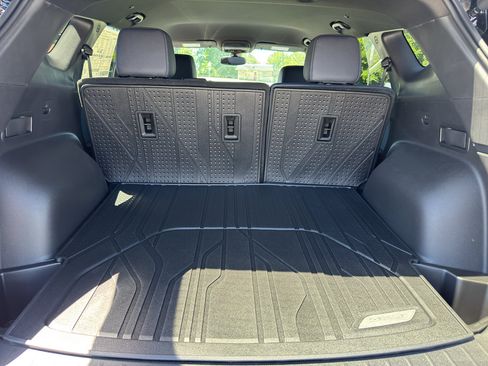 New 2026 Chevrolet Blazer RS w/ LPO, Floor Liner Package FWD image 24