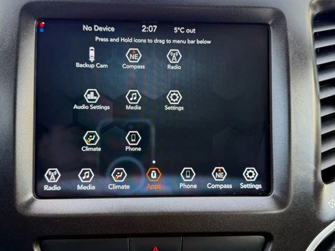 Used 2020 Jeep Cherokee Trailhawk image 25