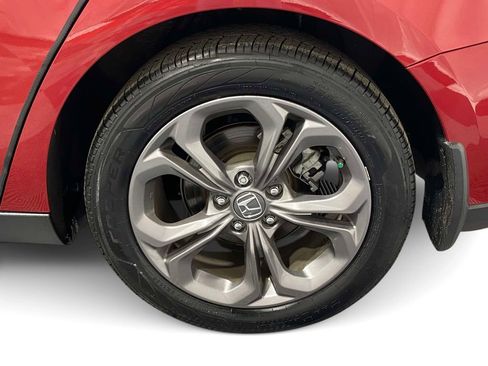 Used 2023 Honda Accord EX image 7
