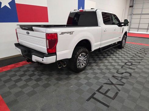 Used 2022 Ford F250 Lariat w/ Lariat Ultimate Package image 19