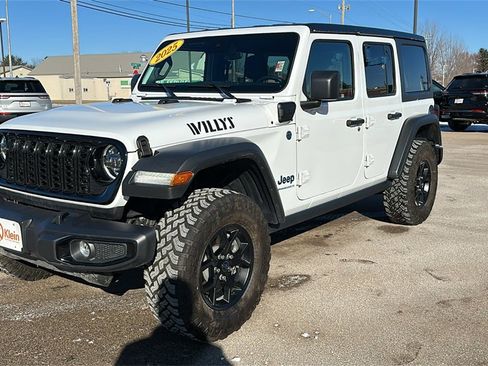 Used 2025 Jeep Wrangler Unlimited Sport S 4xe image 3