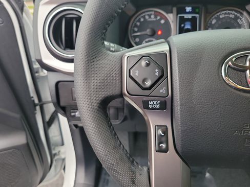 Used 2023 Toyota Tacoma SR5 image 15