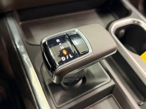 Certified 2023 Chevrolet Silverado 1500 LTZ image 18