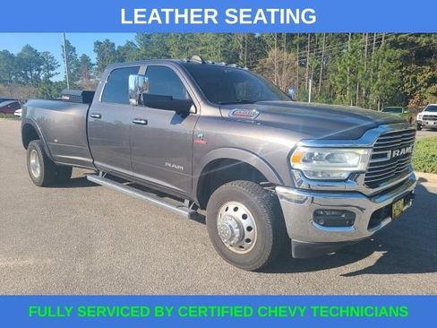 Used 2019 RAM 3500 Laramie image 7