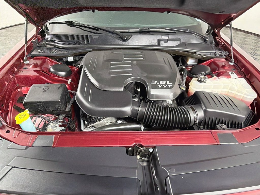 Used 2022 Dodge Challenger GT w/ Driver Convenience Group AWD/4WD image 28
