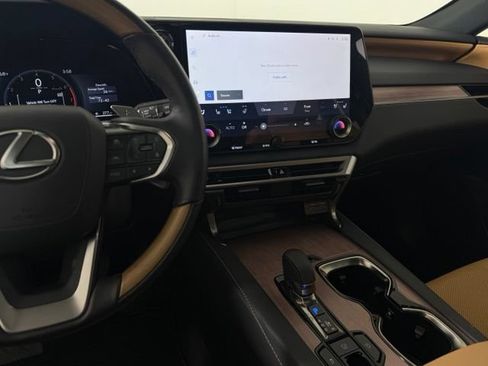 Used 2025 Lexus RX 350 Premium w/ Accessory Package (Z1) FWD image 30