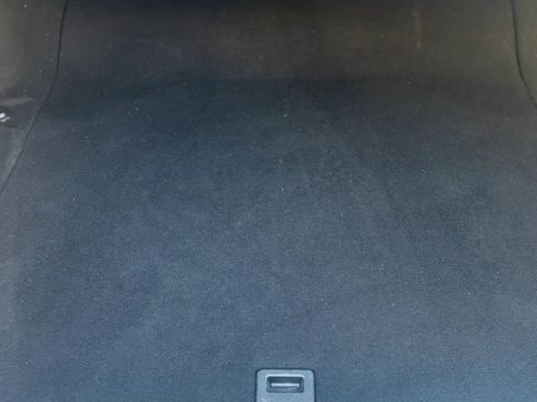 Used 2015 Mercedes-Benz E 350 4MATIC Sedan image 36