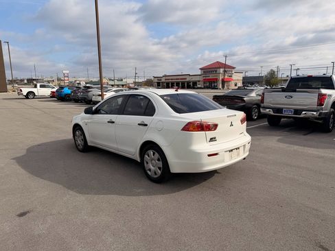 Used 2009 Mitsubishi Lancer DE image 5