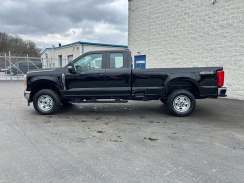 New 2026 Ford F350 XL w/ XL Chrome Package AWD/4WD image 4