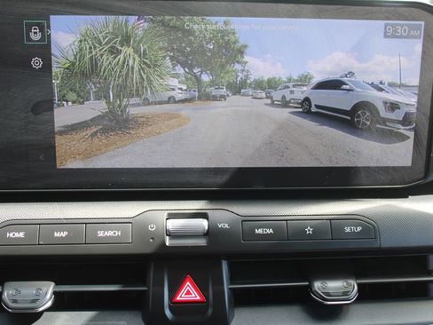 Certified 2025 Kia K4 FWD image 44