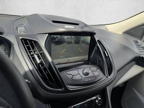 Used 2015 Ford Escape SE w/ Equipment Group 201A AWD/4WD image 13