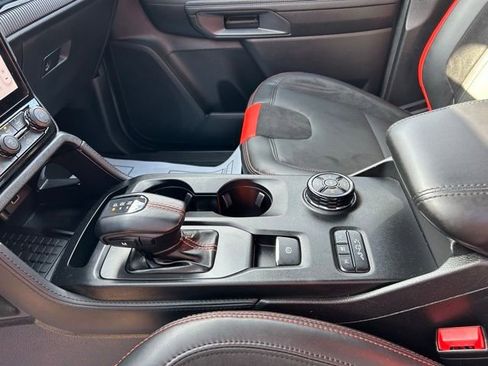 Used 2025 Ford Ranger Raptor image 33